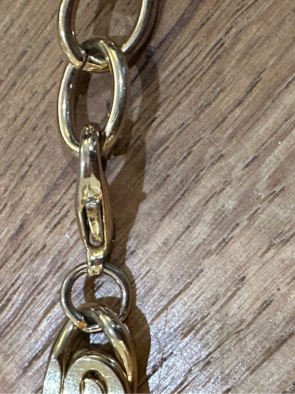 Gold Tone Chunky Link Necklace - Picture 4 of 6